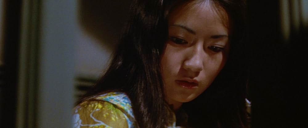 血を吸う薔薇の画像