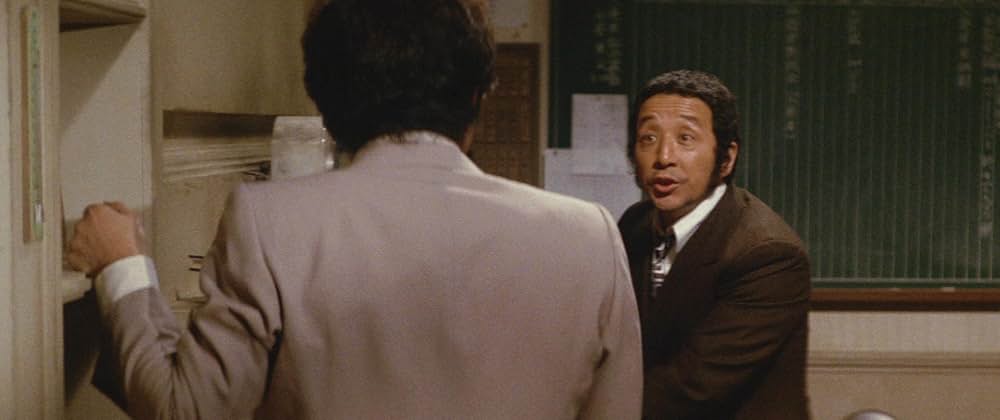 血を吸う薔薇の画像