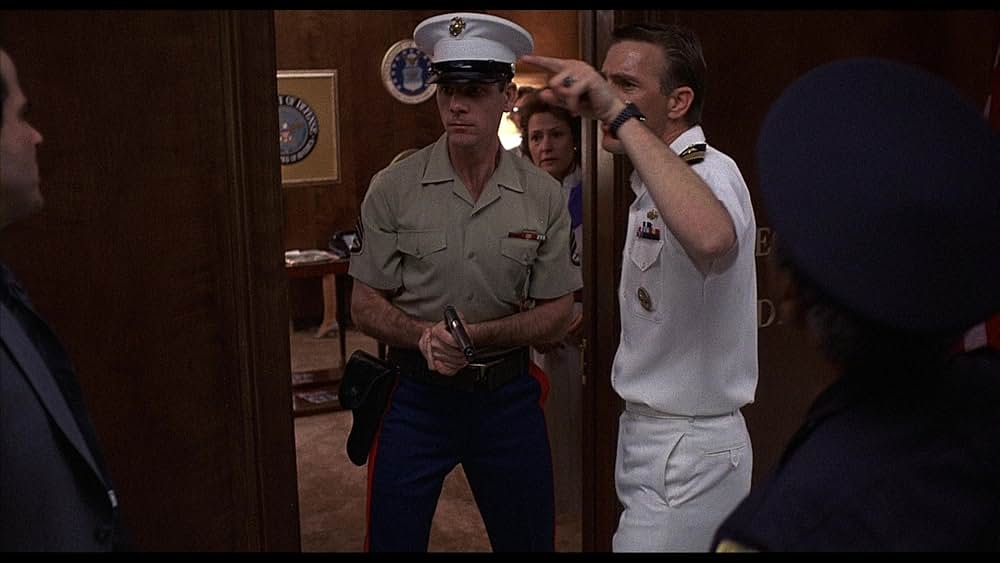 「追いつめられて」の画像