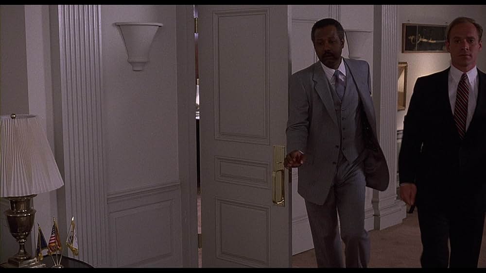 「追いつめられて」の画像