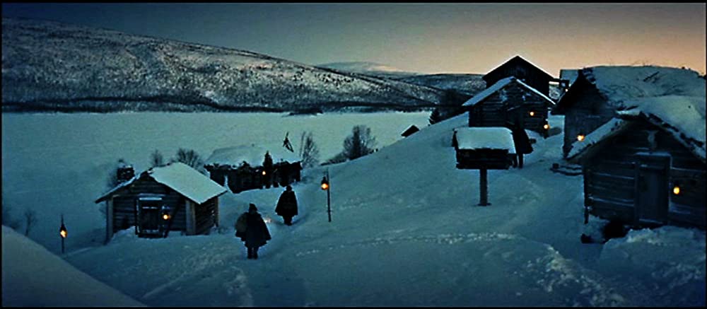 サンタクロースになった少年の画像