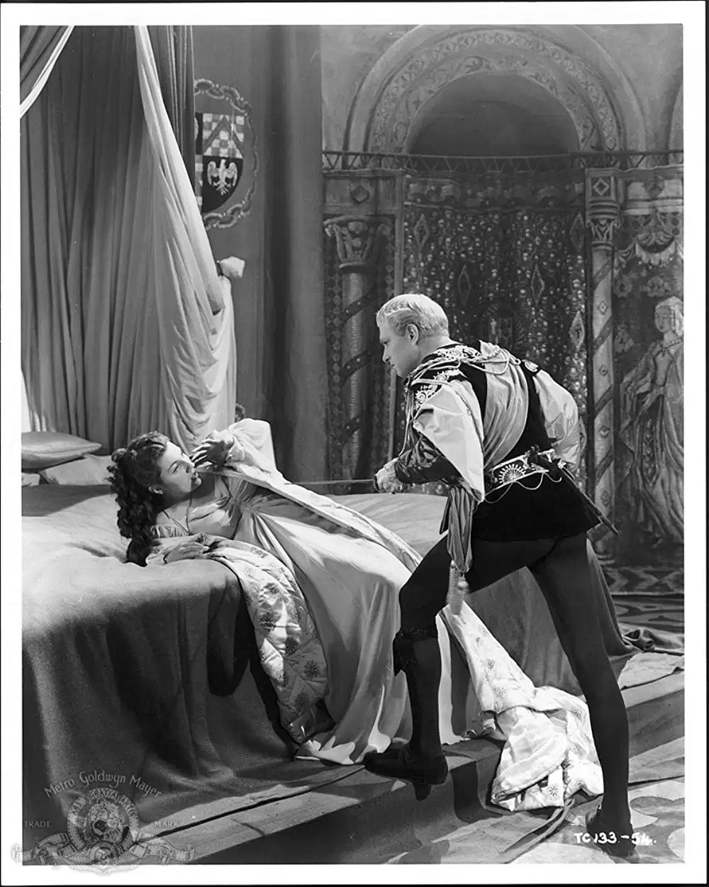 「ハムレット」ローレンス・オリビエ & Eileen Herlieの画像