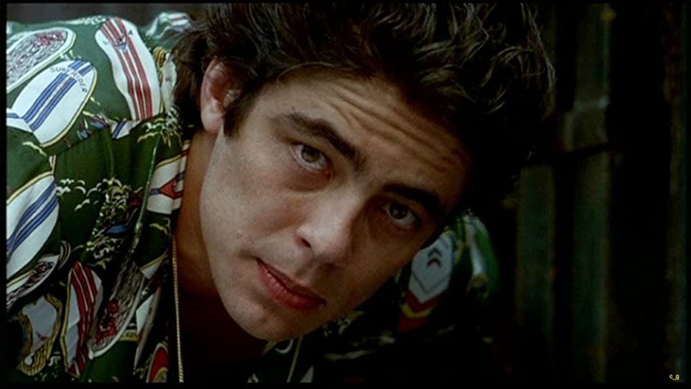 「バスキア」ベニチオ・デル・トロの画像