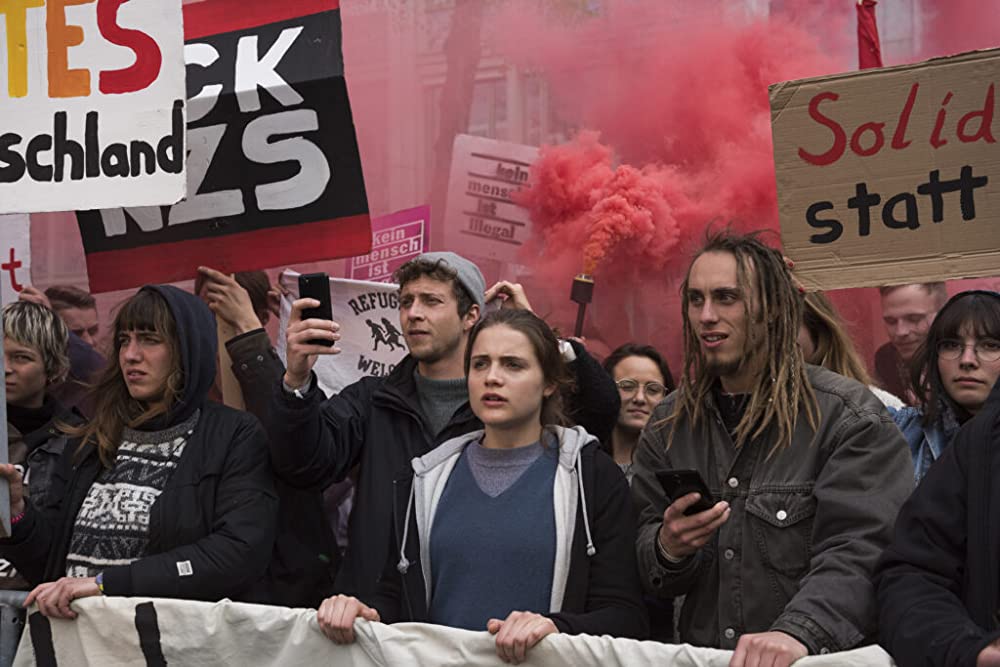 そして明日は全世界にの画像