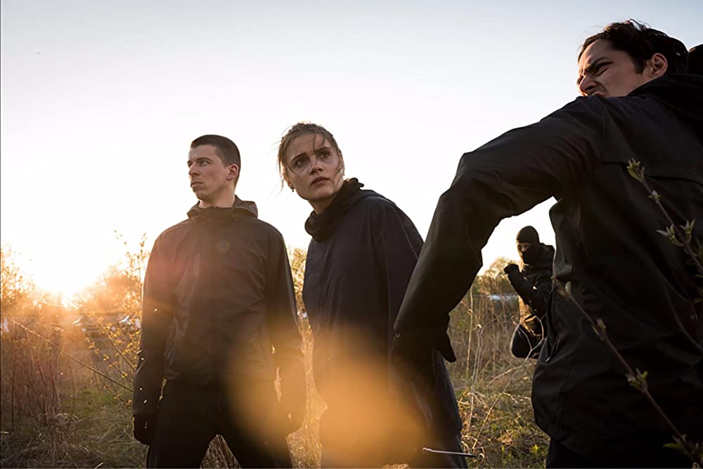 そして明日は全世界にの画像