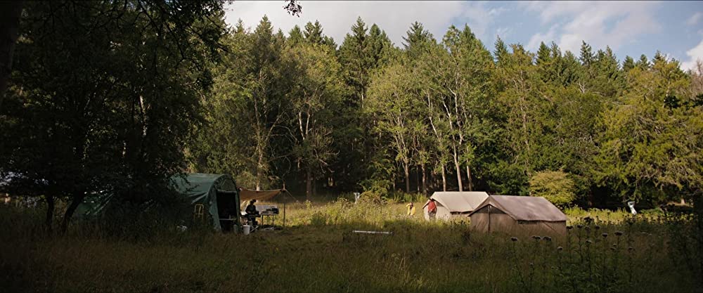 イン・ジ・アースの画像