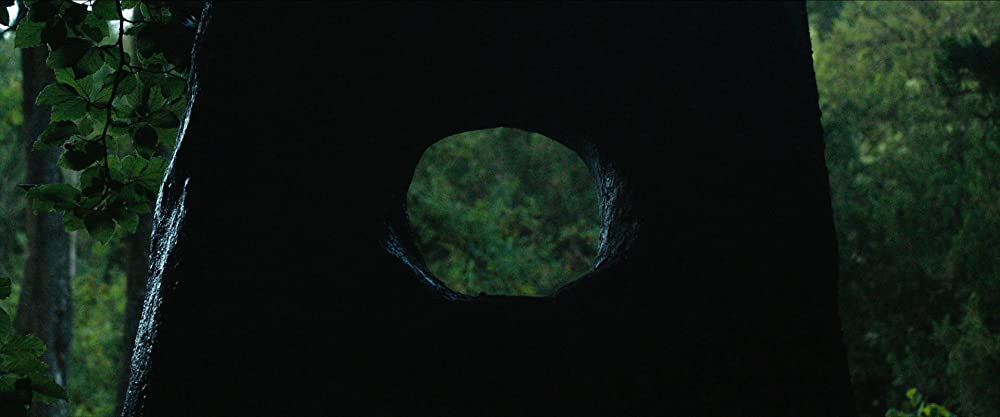 イン・ジ・アースの画像