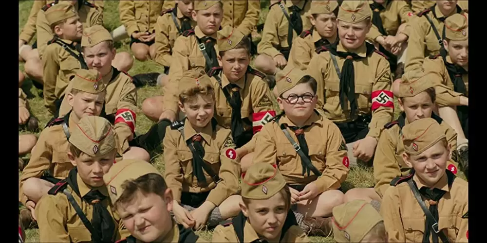 「ジョジョ・ラビット」ローマン・グリフィン・デイビス & アーチー・イェーツの画像