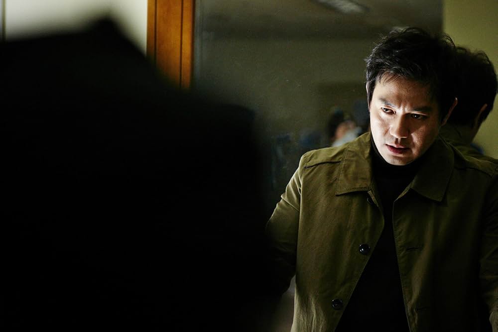 ファイ 悪魔に育てられた少年の画像