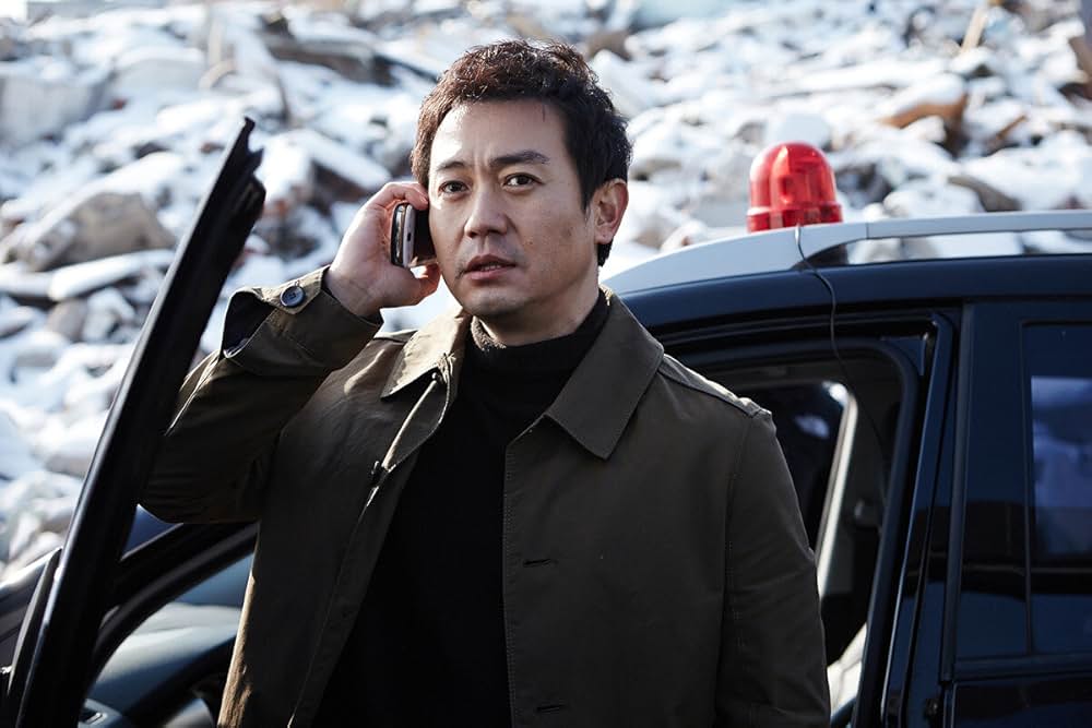 ファイ 悪魔に育てられた少年の画像