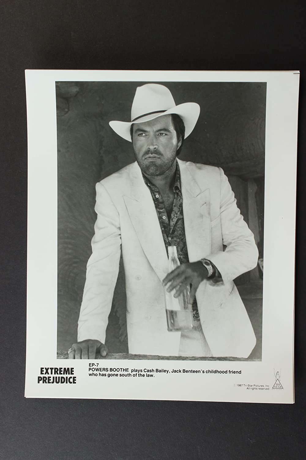 「ダブルボーダー」パワーズ・ブースの画像