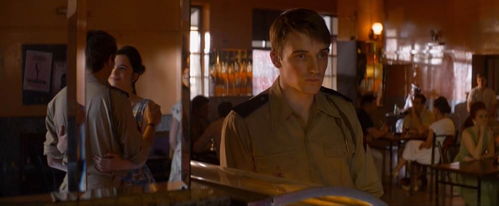 Home Front（原題）の画像