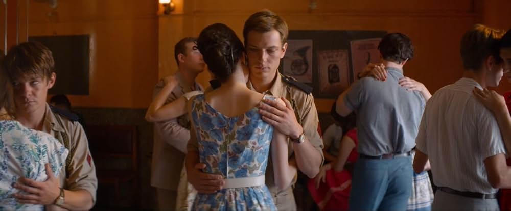 Home Front（原題）の画像