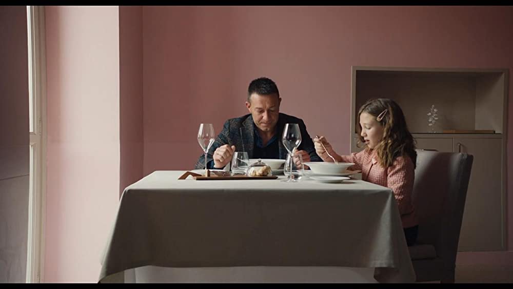 白いトリュフの宿る森の画像