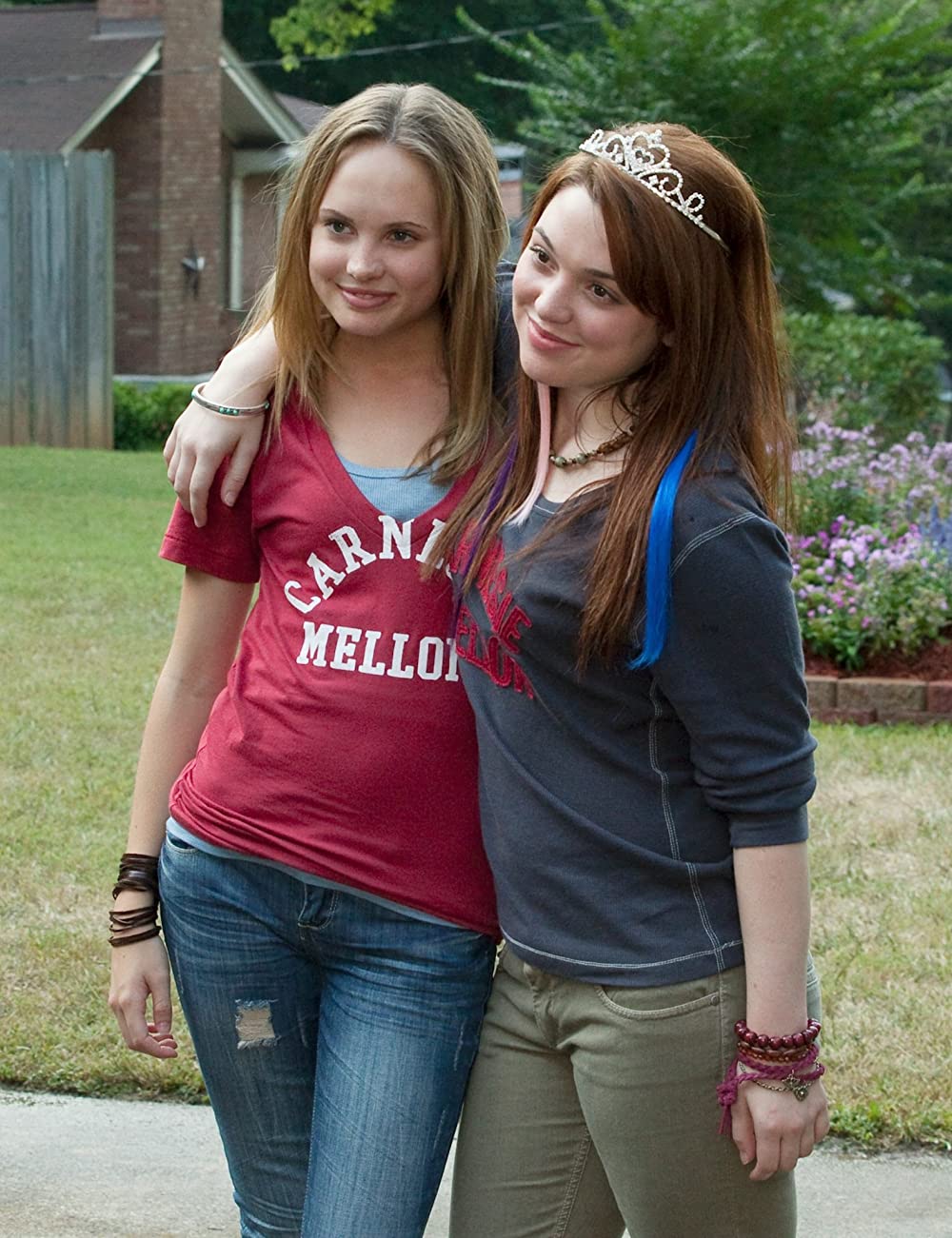 「ミーン・ガールズ2」Jennifer Stone & Meaghan Jette Martinの画像