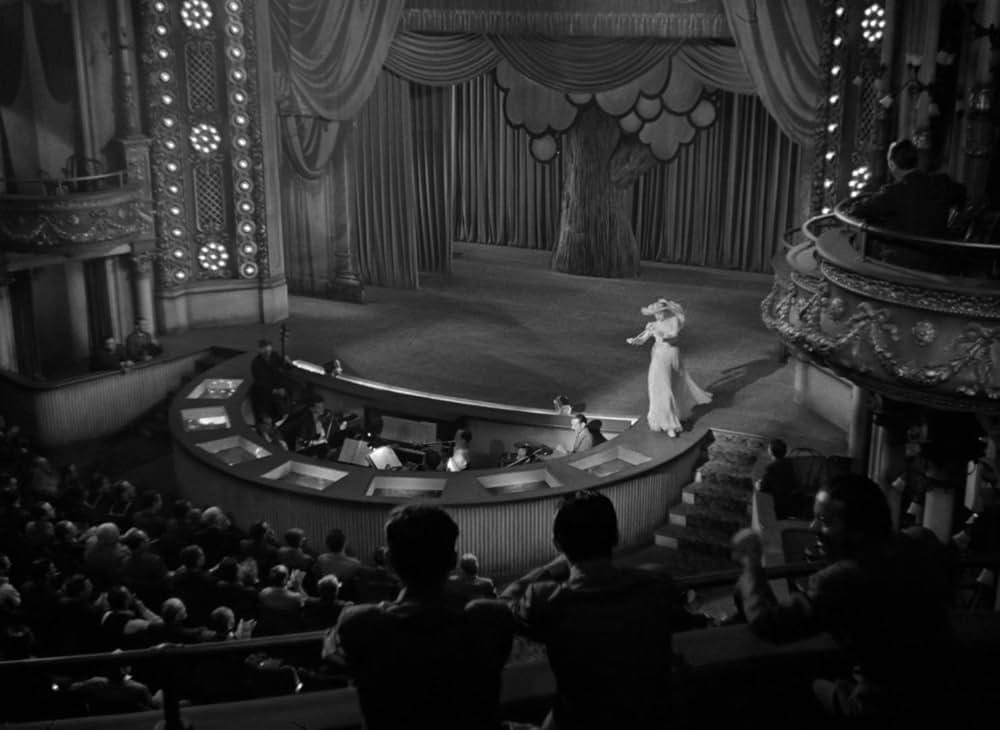 恋に踊るの画像