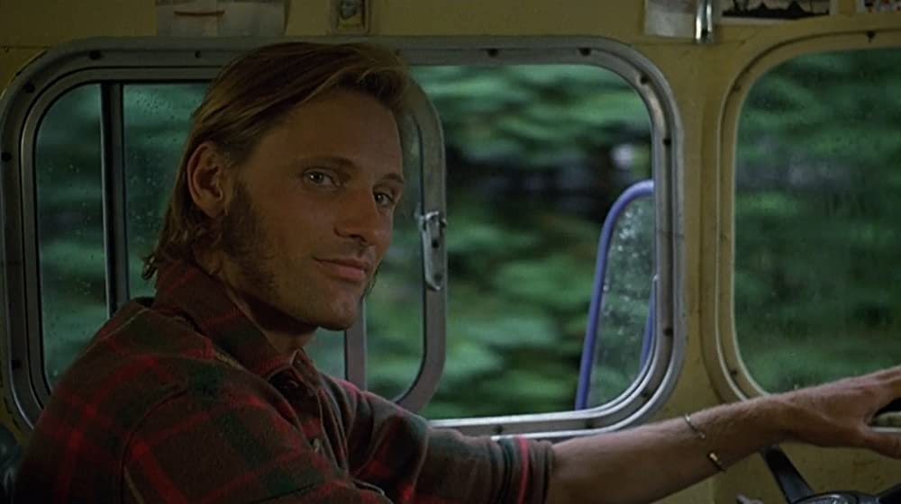 オーバー・ザ・ムーンの画像