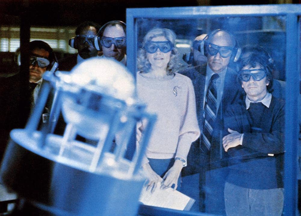 「おかしな関係」ダドリー・ムーア & ヘレン・シェイバーの画像