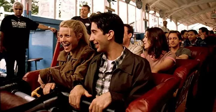 「ハッピィブルー」グウィネス・パルトロウ & デビッド・シュワイマーの画像