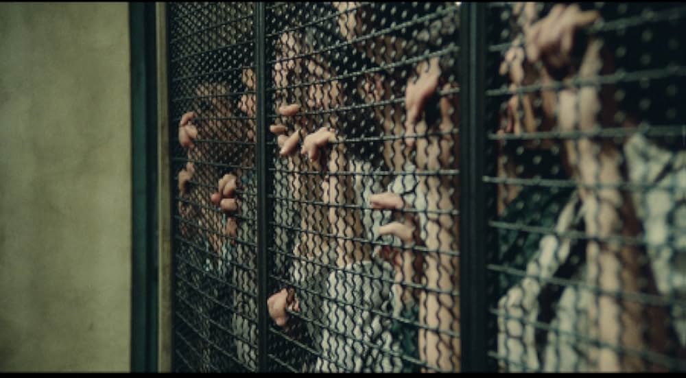 友よ静かに死ねの画像