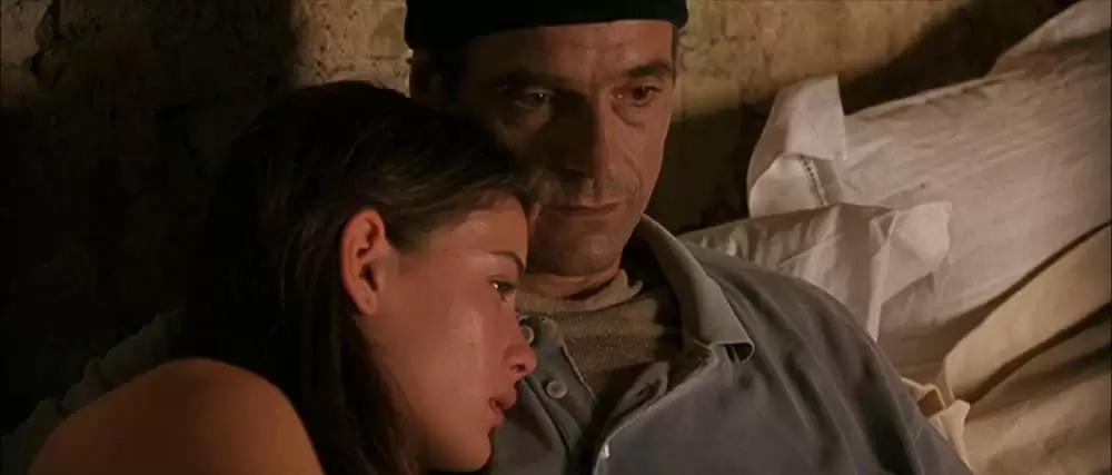 「魅せられて」リブ・タイラー & ジェレミー・アイアンズの画像