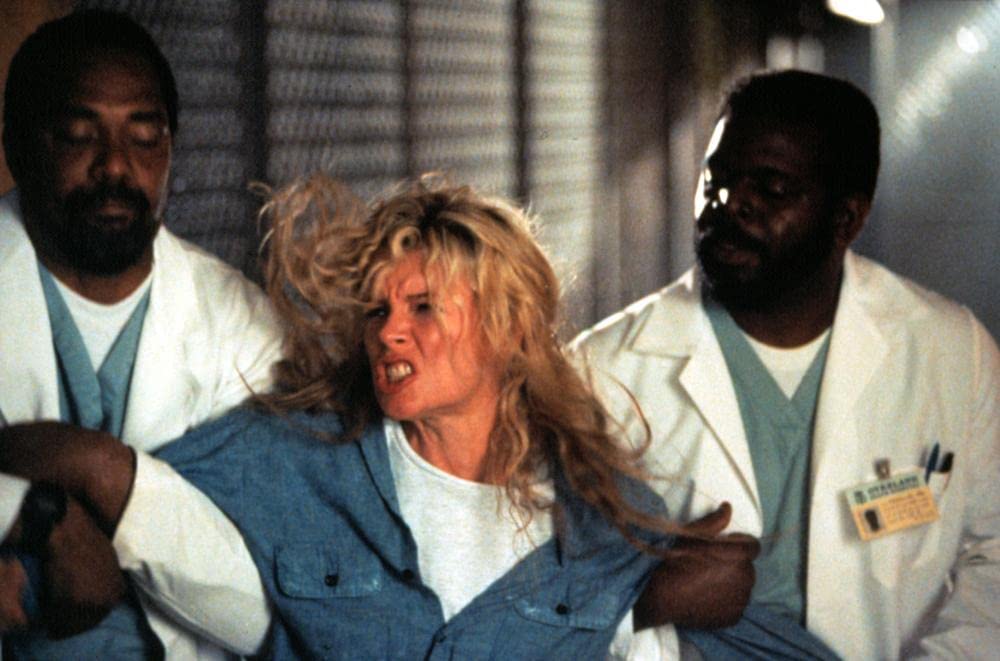 「愛という名の疑惑」キム・ベイシンガーの画像