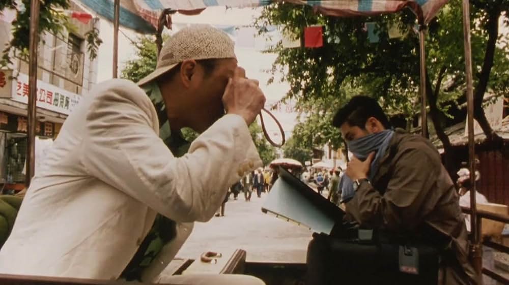 中国の鳥人の画像