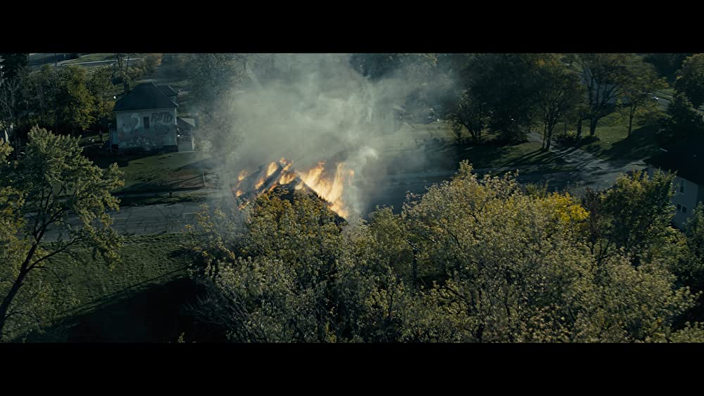 「ドント・ブリーズ２」の画像