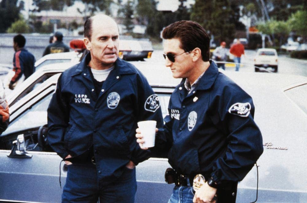 カラーズ 天使の消えた街の画像