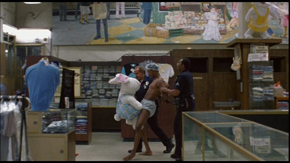 カラーズ 天使の消えた街の画像