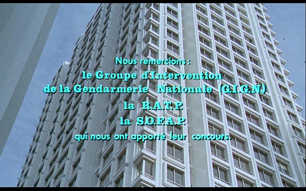 恐怖に襲われた街の画像