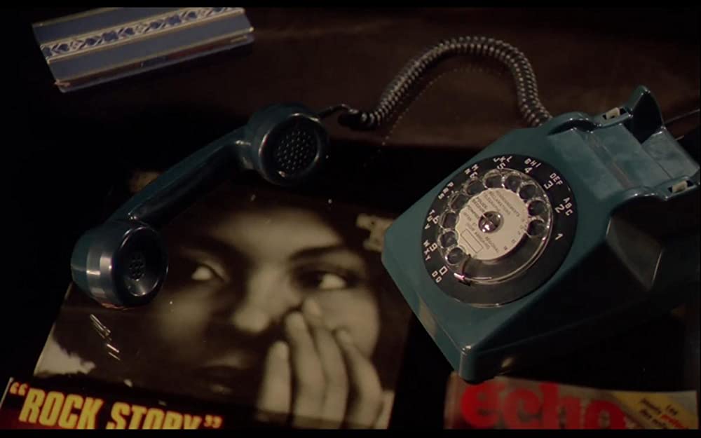 恐怖に襲われた街の画像