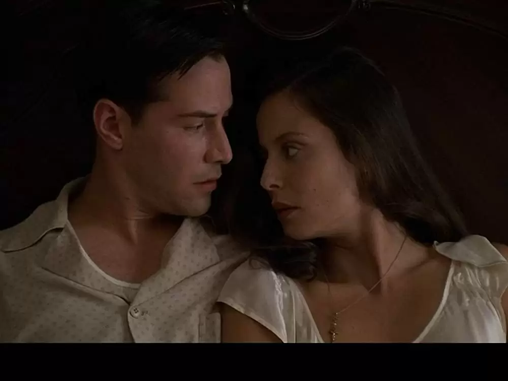 雲の中で散歩の画像