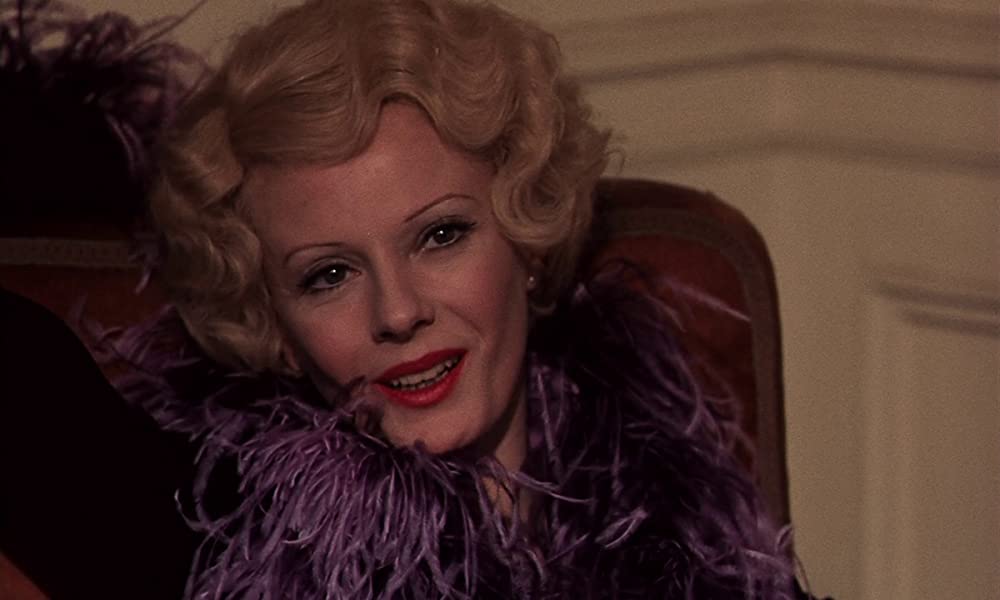 「赤い唇」デルフィーヌ・セイリグの画像