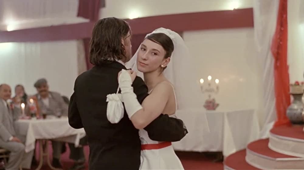 「愛より強く」Birol Ünel & シベル・ケキリの画像