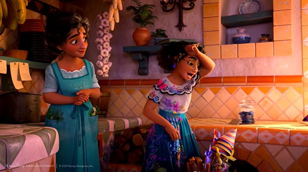 「ミラベルと魔法だらけの家」アンジー・セペダ & ステファニー・ベアトリスの画像