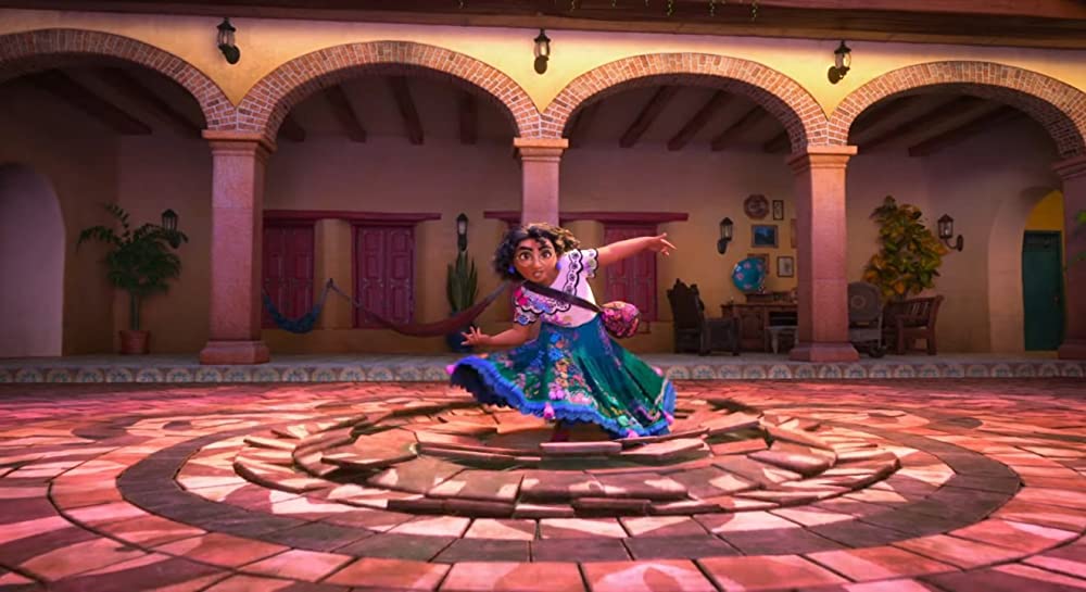 「ミラベルと魔法だらけの家」ステファニー・ベアトリスの画像