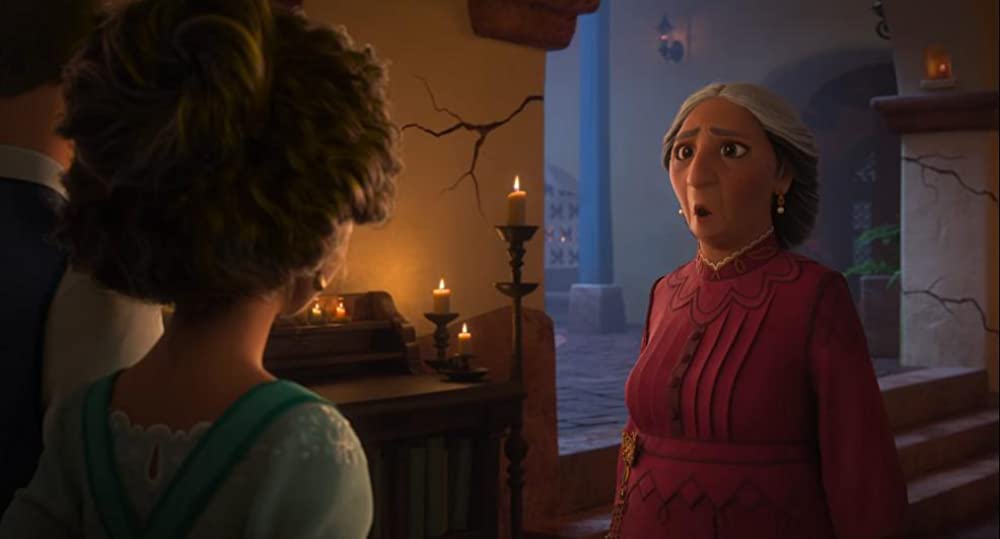 ミラベルと魔法だらけの家の画像