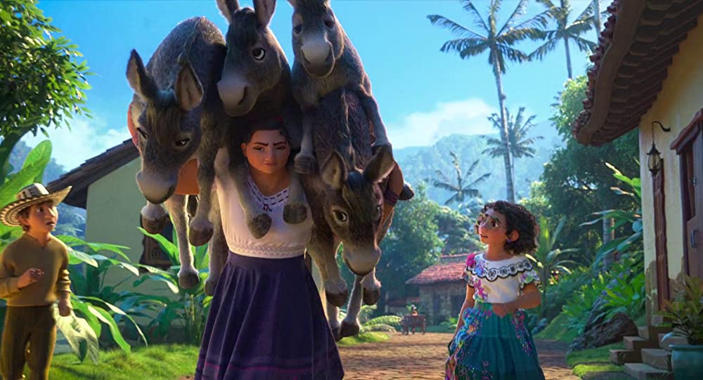 「ミラベルと魔法だらけの家」ステファニー・ベアトリス & Jessica Darrowの画像