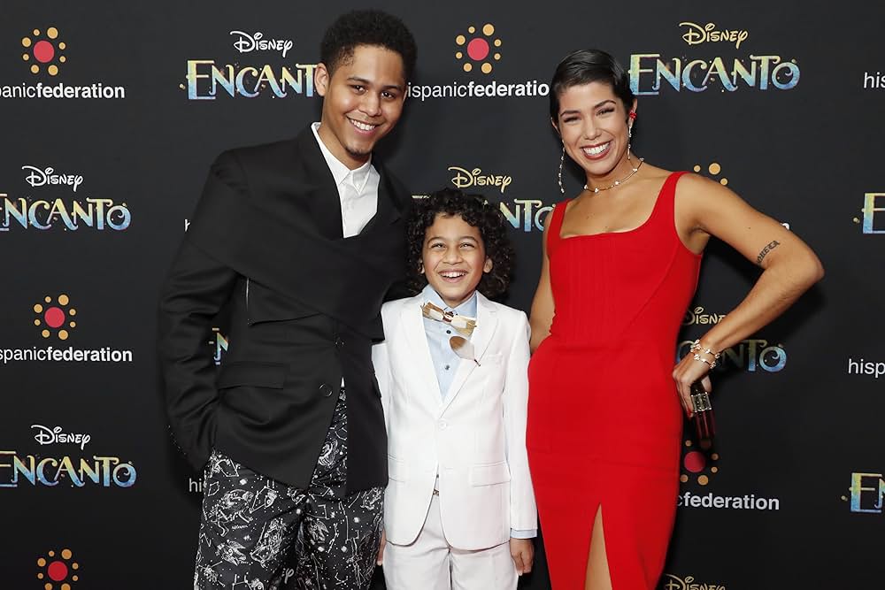 ミラベルと魔法だらけの家の画像