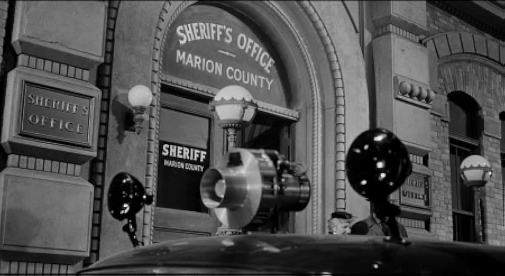 「必死の逃亡者」の画像