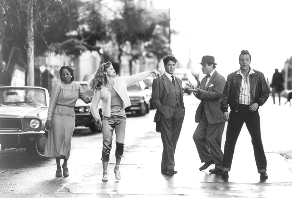 「愛が微笑む時」ロバート・ダウニー・Jr. & チャールズ・グローディン & キーラ・セジウィック & トム・サイズモア & アルフレ・ウッダードの画像