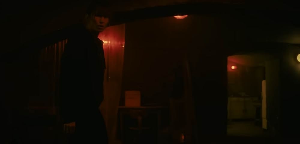 ブラッド・レッド・スカイの画像