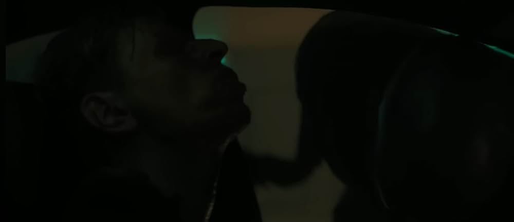 ブラッド・レッド・スカイの画像