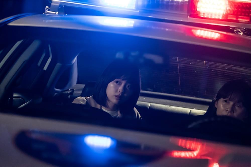 殺人鬼から逃げる夜の画像