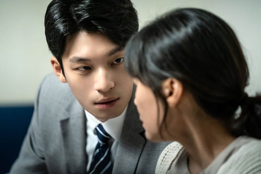 殺人鬼から逃げる夜の画像