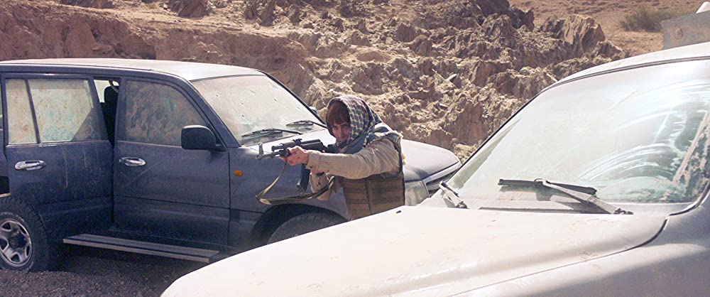 「クロース: 孤独のボディーガード」ノオミ・ラパスの画像