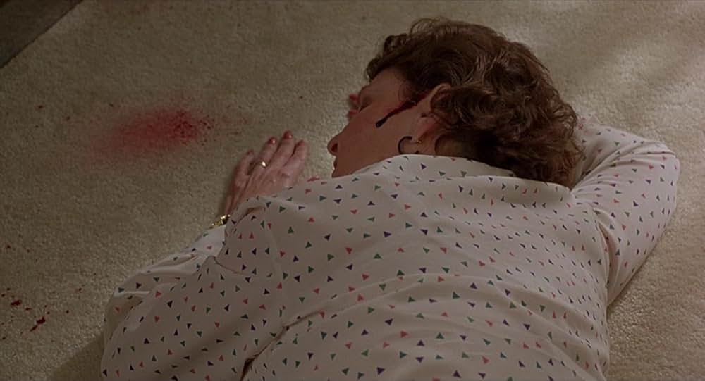 シリアル・ママの画像