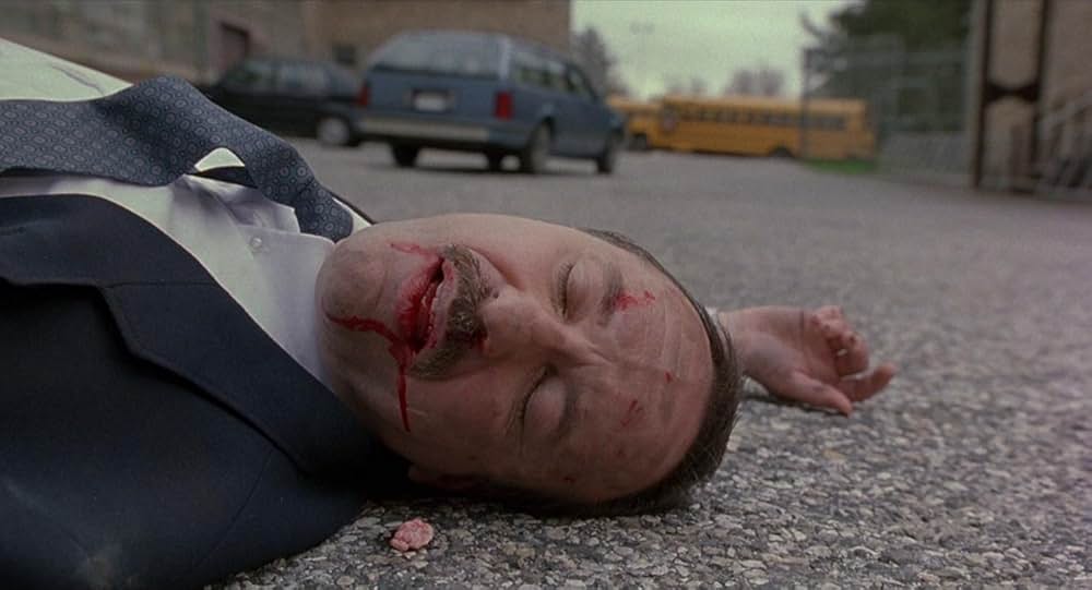 シリアル・ママの画像