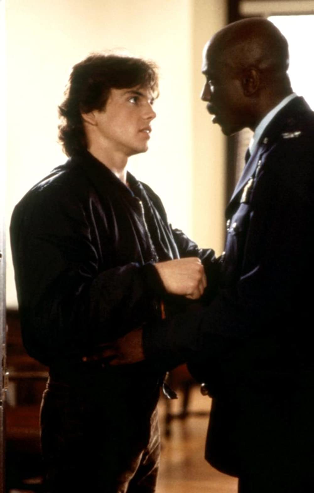 アイアンイーグル4の画像